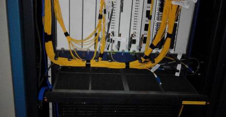 承载网与传输网 定义、区别及传输设备角色解析